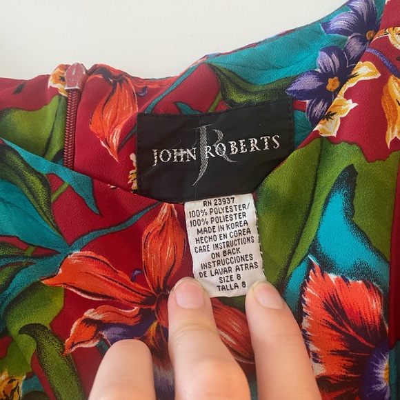 John Roberts Romper 🌺 Tropical Floral Size 8 - Picture 3 of 4